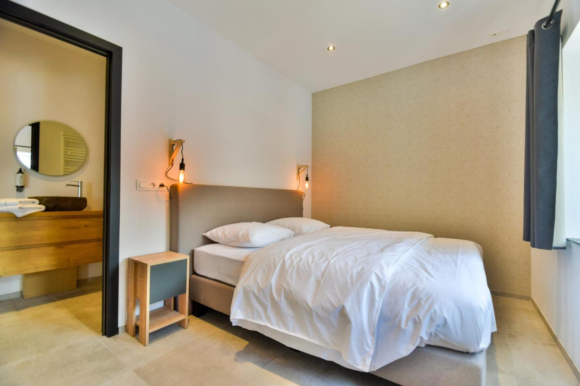 Les Gites De Huy - 3 Gites Dans Le Centre De Huy Ngoại thất bức ảnh